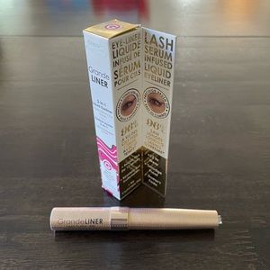 Grande LINER FULL SIZE 2-in-1 Liquid Eyeliner + Lash Enhancing Serum 1.5ml
